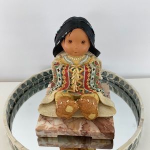 1997 Enesco Native American Girl Ceramic Figure